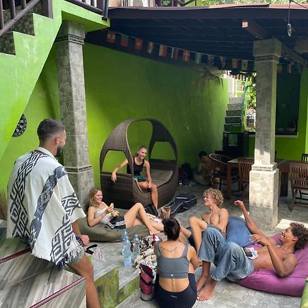 Ww Backpackers Hostel Ubud  Exterior photo