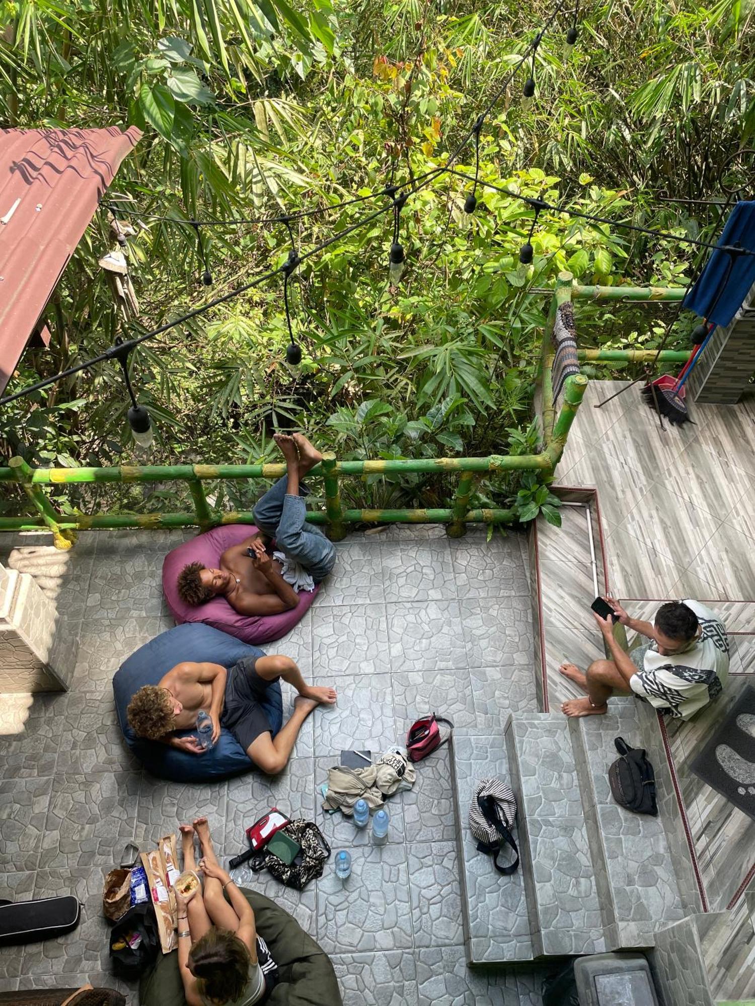 Ww Backpackers Hostel Ubud  Exterior photo